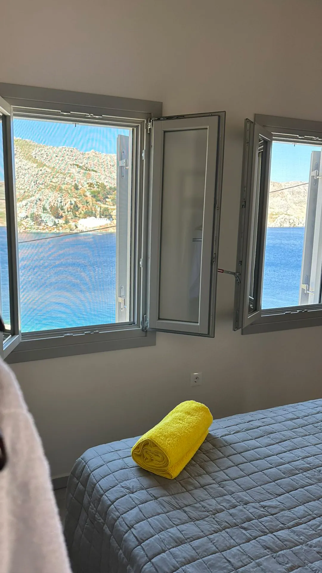 amalthea luxury suites karpos p8